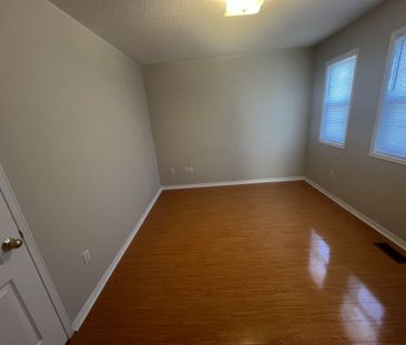 For Lease - 32 Earlsbridge Boulevard Unit# Upper, Brampton, Ontario - Photo 1