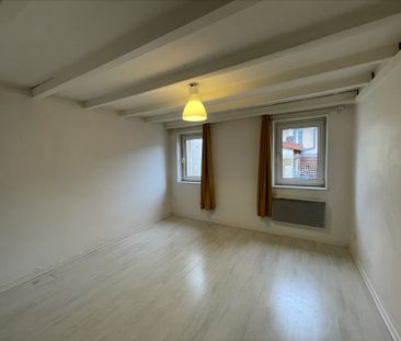 Location Appartement 1 pièce 44m² - Photo 4