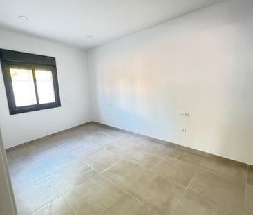 Piso de alquiler en Calle Torremolinos, Churriana - El Pizarrillo -... - Photo 5