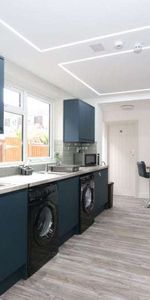 Stunning Rooms with Private En-Suites – Just 10 Minutes walk from Watford General Hospital! Room 3 - Photo 3