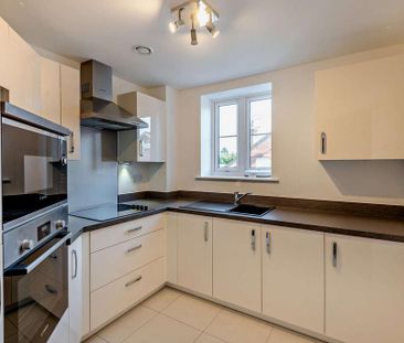 2 bedroom retirement property to rent - Photo 5