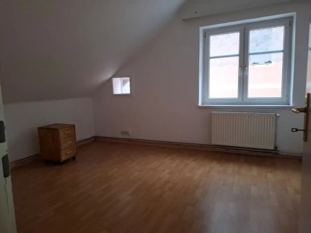 NEU - Geräumige 4-Zimmer-Dachgeschoßwohnung in Mürzzuschlag zu mieten ! - Foto 3