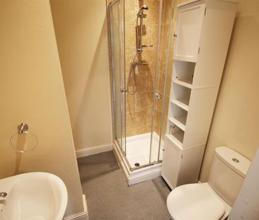 Hesketh Avenue, Kirkstall, LS5 3EU, Leeds - Photo 3