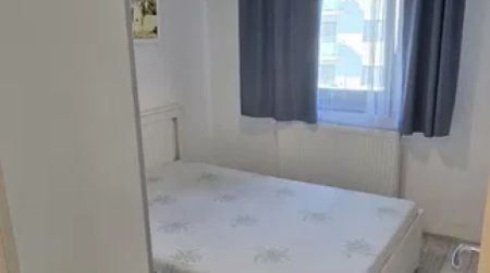 Bucium apartament 37 mp, 2 camere, semidecomandat, de inchiriat, OMV, Cod 162389 - Photo 5