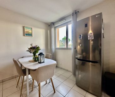 Location Appartement 2 pièces 49m² L ISLE JOURDAIN 32600 - Photo 3