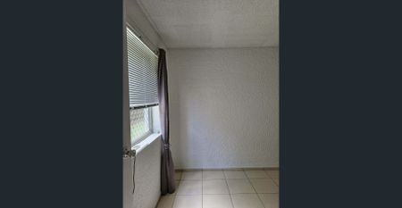 1-Bedroom Apartment – Prime Location! - Photo 2