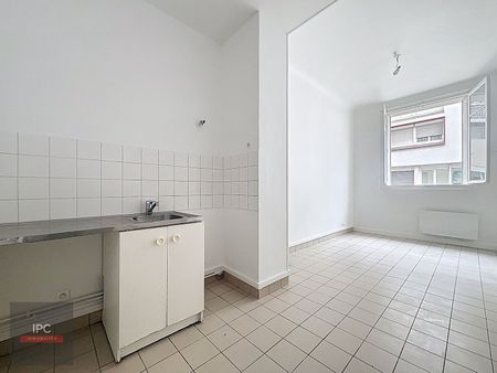 Location Appartement 1 pièce 17m² - Photo 2