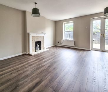 Doulton Close, CM17, Harlow - Photo 1