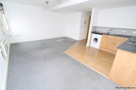 1 bedroom property to rent in Plymouth - Photo 4