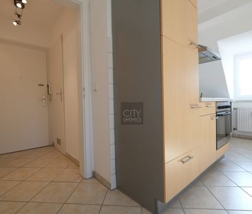 City Immobilien – Top Single Wohnung in toller ruhiger Lage! Einbau... - Photo 1