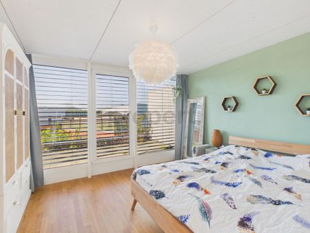 Freundliches, grosszügiges Reiheneinfamilienhaus -- Wohntraum für d... - Foto 4