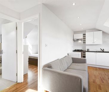 Crossfield Road, Primrose Hill, London, NW3 flat to rent - Photo 2