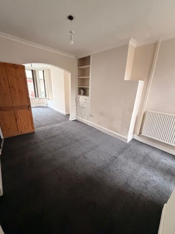 2 Bed Terraced House, Briardale Road, CH42 - Photo 2