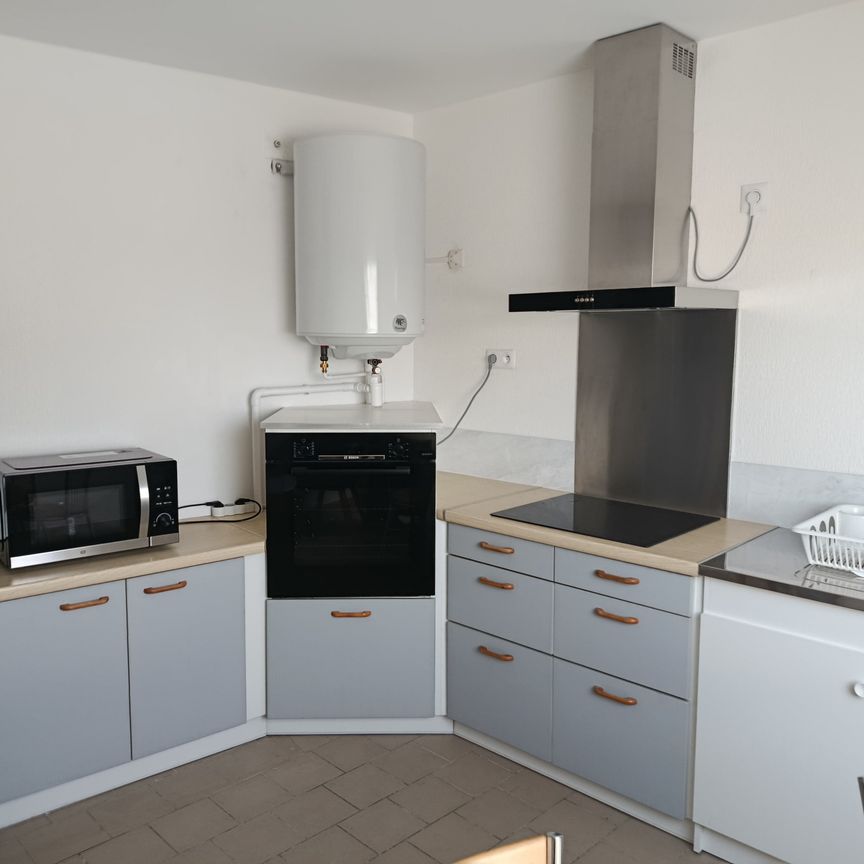Location Appartement 1 pièce 25m² SARAN 45770 - Photo 1