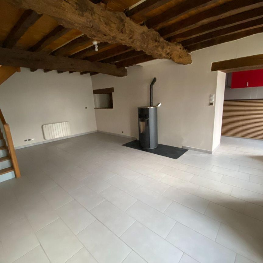 BREAL SOUS MONTFORT, maison de ville de type 5 située en plein centre, 124m², comprenant: - Au... - Photo 1