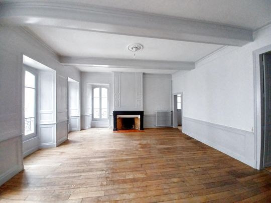 Location Appartement 5 pièces 139m² AURILLAC 15000 - Photo 1