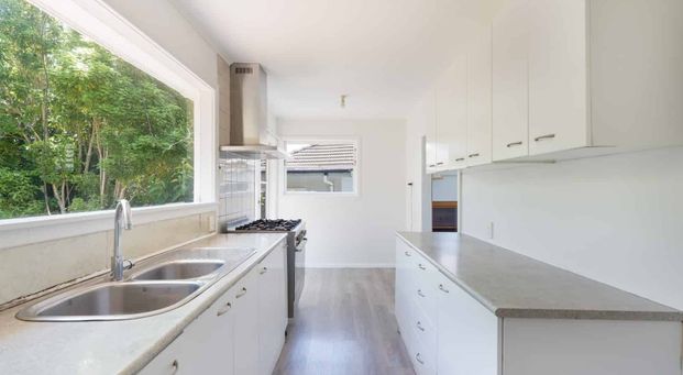 Your Next Comfortable Family Home Await - Photo 1