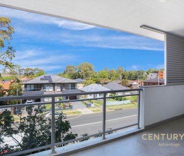 Wentworthville Gem&colon; Modern Living&comma; Prime Location - Photo 2