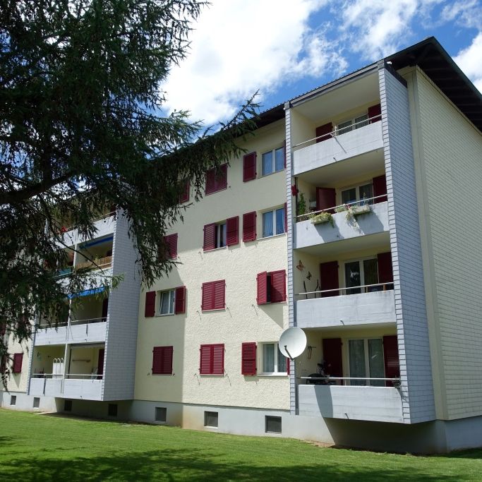 Appartement de 3 pièces rénové au 2ème étage - Photo 2