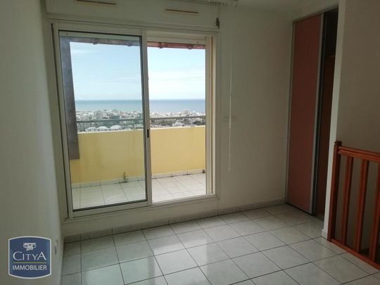 Location Appartement 2 pièces 33m² ST DENIS 97400 - Photo 1