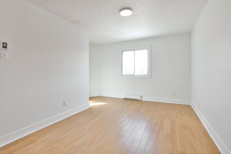 Appartement - 303-460 Ch. De La Rabastalière O. - Photo 3