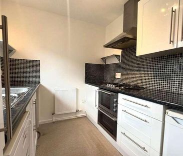 Upper Heyshott, Petersfield, Hampshire, GU31 - Photo 6