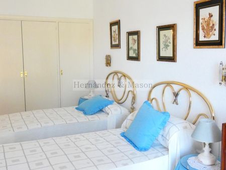 Apartamento en alquiler en Puerto Marina - Photo 3