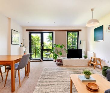 1 bedroom flat to rent - Photo 2