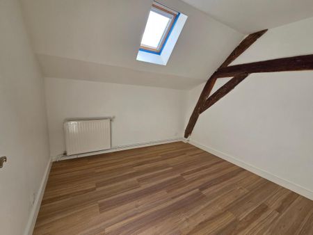 Location Appartement 4 pièces 85m² ARPAJON 91290 - Photo 2