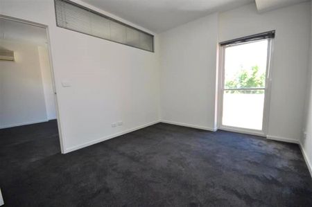 301/25-33 Wills Street - Photo 5