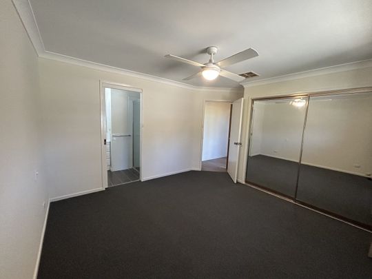 44 Dibar Drive, TAMWORTH NSW 2340 - Photo 1