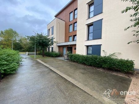 APPARTEMENT T5 A LOUER - Photo 4