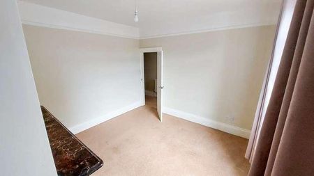 Hallas Road, Kirkburton, Huddersfield, HD8 - Photo 2