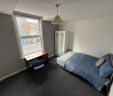 4 bedroom house to rent - Photo 1