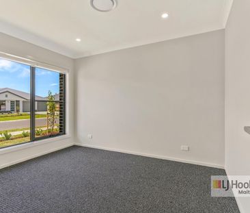 Brand New 4-Bedroom Family Home - Photo 6
