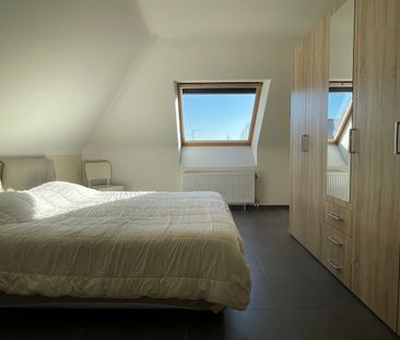 Prachtig dakappartement met 2 slaapkamers! - Foto 2