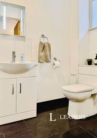 4 bedroom house to rent Bevendean Road, Brighton, East Sussex, BN2 - Photo 5