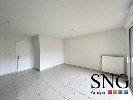 T2 AVEC TERRASSE ET PARKING - Photo 4