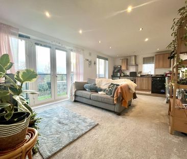 2 bedroom flat to rent - Photo 1