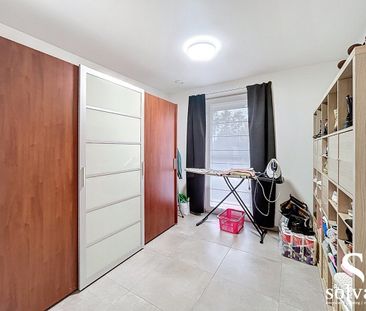 Ruim 2 slaapkamer appartement met tuin te centrum Knesselare! - Foto 3
