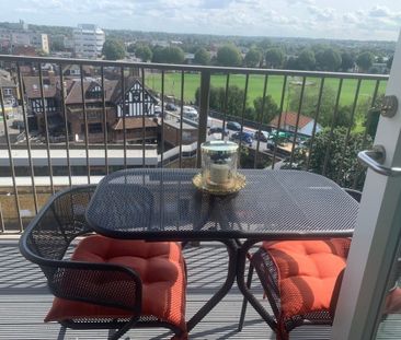 Room in a Shared Flat, Grosvenor Court Adenmore Road, SE6 - Photo 3