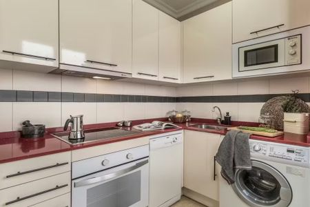 Calle de Sandoval, Madrid, Community of Madrid 28010 - Photo 2