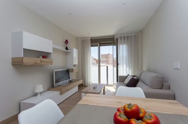 Avinguda de Peris i Valero, Valencia, Valencian Community 46004 - Photo 1