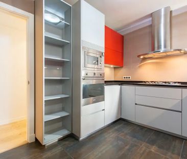 Calle del Alcalde Sáinz de Baranda, Madrid, Community of Madrid 28009 - Photo 6