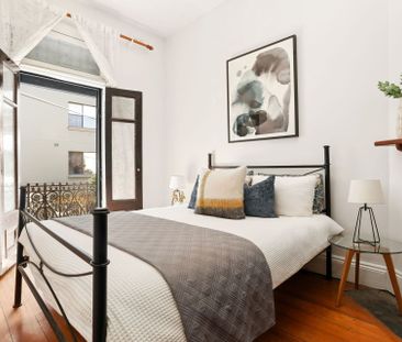 Three Bedroom Terrace in Amazing Location - Photo 6