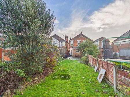 3 bedroom property to rent - Photo 2