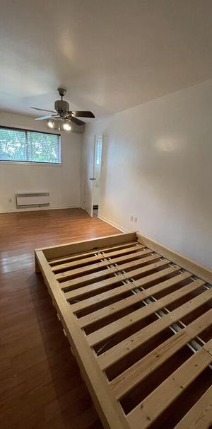 4 1/2, MEUBLÉ (Colocation Possible) - Photo 1