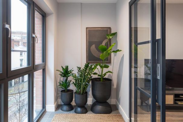 2 bedroom flat to rent - Photo 1