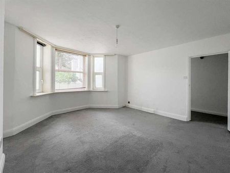 Kenilworth Road, St Leonards, TN38 - Photo 3