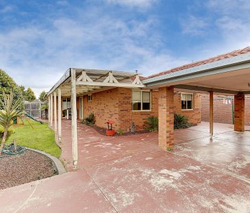 12 Prentice Court, ROXBURGH PARK - Photo 2